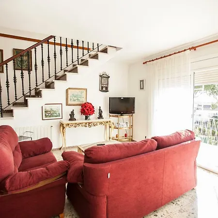 3 Carrer Puig I Cadafalch Lloret de Mar